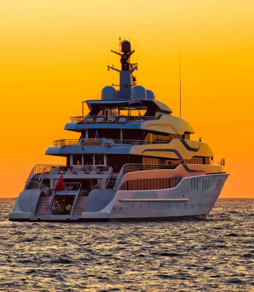 Elevating Your Yachting Experience 01 Elevating Your Yachting Experience 01